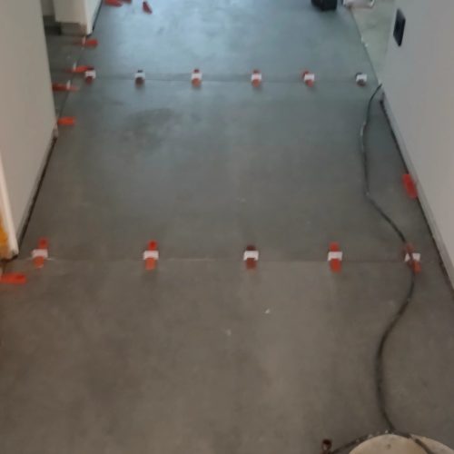 1000047700 (1)